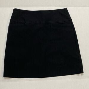 S. C. & Co black women’s size small‎ Dry fit moisture wicking skort